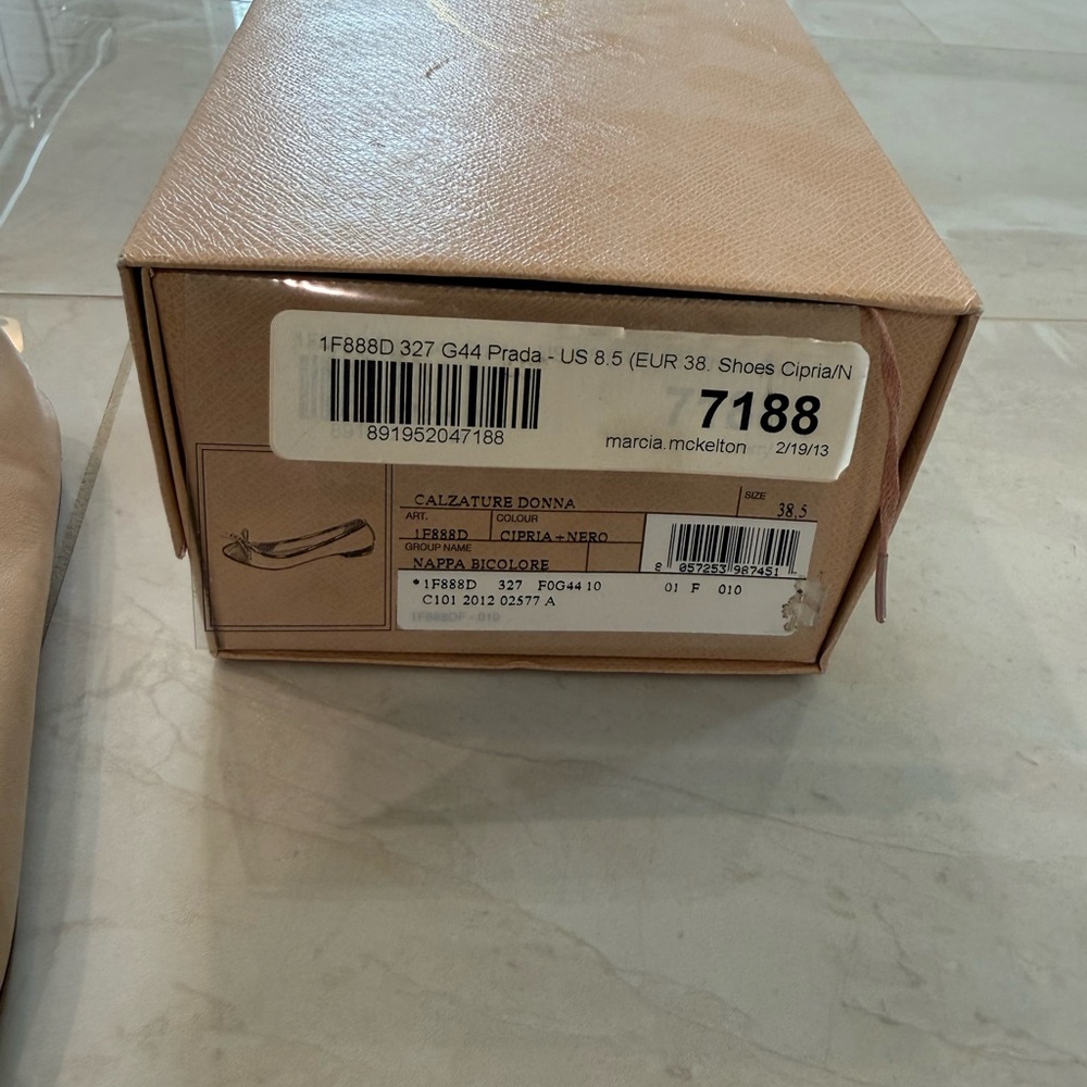 Prada Cap Toe Ballet Flats Beige Black Size 38.5 (US 8.5) - Picture 2 of 9